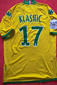 Bist du fc nantes fan? Nantes Home Fussball Trikots 2008 2009 Sponsored By Synergie