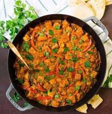 It is a sauce which is made out of simple ingredients like garlic, coriander powder, chili powder and cumin powder. Paneer Tikka Masala Recipe Easy And Healthy Indian Recipe