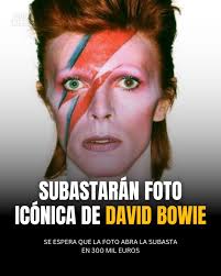 Cuánto pagarías por una de las fotos más icónicas de tu artista favorito,  en este caso, de David Bowie? 🤑 Lee más de la subasta AQUÍ ⬇  https://www.orohits949.com/subastaran-foto-iconica-de-david-bowie/