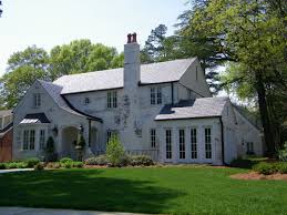 It honestly could not get any easier. 20 White Brick Exterior Walls To Envy