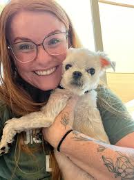 Doesn't she get the hint, bleh to all these pictures