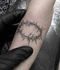 We have always kept very high standards of cleanliness. Crown Of Thorns Finger Tattoo Novocom Top