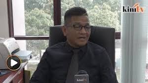 Norhizam hassan baktee, the malacca executive councillor who berated residents over a road closure, said he was in taman. Wah Sudah Besar Kepala Ini Yb