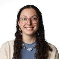 Michelle Eisenberg's Instagram, Twitter & Facebook