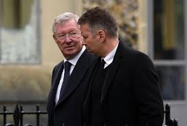 On this day 25 years ago, mark robins scored one of bbc sport's iconic fa cup goals at nottingham forest to save alex ferguson's job as manager at united had lost at home to crystal palace the previous month, prompting a banner in the stretford end that accused ferguson of presiding over. How Old Is Sir Alex Ferguson What Is His Condition After Brain Haemorrhage Surgery And Who Is Manchester United Legend S Wife Cathy
