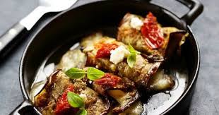 Roules D Aubergine A La Mozzarella Un Dejeuner De Soleil Recette Legume Accompagnement Aubergine Mozzarella Recette Italienne