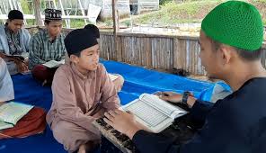Sebelum masuk kedalam langkah kongkrit (tentang metodologi menghafal ), kita harus memahami terlebih dahulu al quran itu sesungguhnya milik siapa? 11 Cara Menghafal Al Qur An Agar Dimudahkan Dan Tidak Gampang Lupa