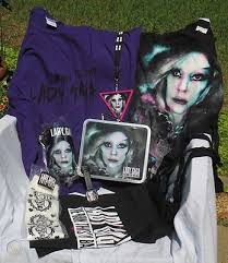 Mother monster unveiled her latest creations at the olympic stadium in seoul, south korea. Lady Gaga Born This Way Ball 8 Amazing Concert Items Box Shirts Socks Wow 472197317