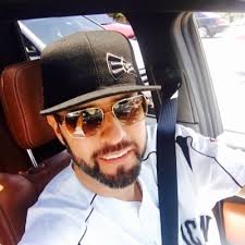 Feb 17, 2021 · the third man to promise jenni the moon and the stars was esteban loaiza, a pro baseballer who had played for the white sox, the yankees, and the dodgers. Esteban Loaiza On Twitter Saludos Desde Cancun Cocobongocancun Gorras Alavente Elo Hats For Sale Y Manana Al Https T Co Vuz7abthen