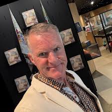 In an impressive feat of urban innovation, China has installed a giant  50-meter-tall inflatable dome in Jinan City to contain construction dust  and reduce noise pollution in the area. This massive air-supported