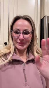 Look who joined my LIVE 👀