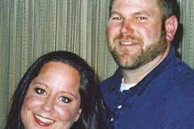 Sara Evert's Instagram, Twitter & Facebook