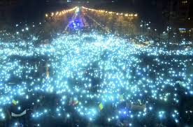 Romanii continua protestele si in 2018. Proteste In Romania Aproximativ 60 000 De Oameni In CapitalÄ