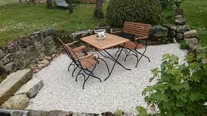 Sitzplatz Mit Kiesbelag Garten Ideen Sitzplatz Garten