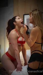 Xoana Gonzalez and Olenka Zimmermann