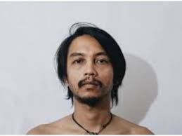 232 Kata Kata Mutiara Bijak Fiersa Besari Tentang Cinta Yang Menyentuh Hati Woazy Com