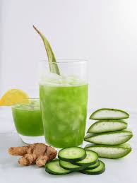 12 Healthy Blender Vitamix Juice Recipes In 2020 Detox Juice Recipes Juice Cleanse Recipes Detox Juice