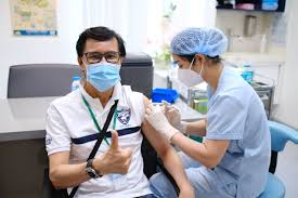 Vnvc ra đời nhằm cung cấp cho trẻ em việt nam những loại vắc xin có chất lượng tốt nhất cùng với hệ thống phòng tiêm chủng an toàn, hiện đại và cao cấp Bá»‡nh Viá»‡n Fv Báº¯t Ä'áº§u Chiáº¿n Dá»‹ch Tiem Váº¯c Xin Ngá»«a Covid 19 Cho Gáº§n 5 000 Cong Dan Phap Va Than Nhan Táº¡i Miá»n Nam Viá»‡t Nam Bá»‡nh Viá»‡n Fv
