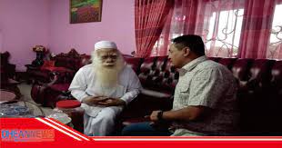 Produknya diketahui dengan nama golok ciomas, yang diketahui mempunyai banyak keistimewaan. Kyai Haji Syari Ciomas Banten Nusagates