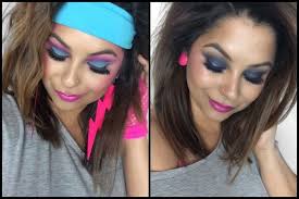 80s Costume Ideas With Make Up Neon Blue And Purple Eye Shadow Big Fake Lashes Shiny Purple Lipstick La 80s Party Outfits 80s Outfit 1980s Makeup And Hair