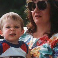 Janet Curtsinger's Instagram, Twitter & Facebook