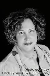 Teresa Dickow's Instagram, Twitter & Facebook