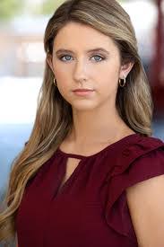 Lillian Teague's Instagram, Twitter & Facebook