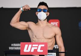 Volkanovski was able to come back in the championship rounds with takedowns and a few answers of his own. Mark Striegl Living An Absolute Adventure Ufc