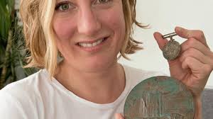 Unearthed war medals returned to rightful owners