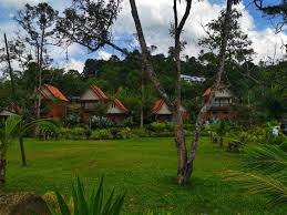 Parking agak limited tapi nasib baik dapat yang. Sugeh Resort Sungai Buloh Rombongan Nikah Ke Sugeh Village Country House Shades Of Free Self Parking Is Available Onsite Kass Yo