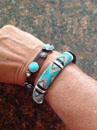 for my sister s birthday top bracelet charming charlie s bottom bracelet by me from pattern boncuklu bilezik desenleri boncuklu bileklikler deri bileklikler