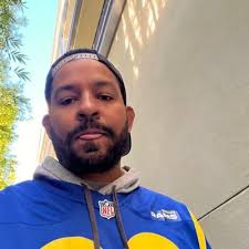 Stephen Adamson (@stephencadamson)