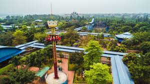 Theo thông tin ban đầu từ ubnd huyện, chiều cùng ngày, khi các du khách đang chơi tàu lượn tại khu du lịch đảo ngọc xanh (thị trấn thanh thủy, huyện thanh thủy) thì thiết bị xảy ra sự cố. Ai La Chá»§ Ä'áº§u TÆ° Khu Du Lá»ch Ä'áº£o Ngá»c Xanh