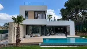 Villa 3s in graz, austria is packed. Twelve Moderne Neubau Villa In Santa Ponsa Exclusive Villas Apartments And Estates Modern Villa Design House Architecture Design Modern Architecture House