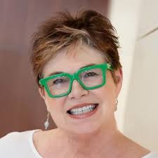 Carlotta Morris's Instagram, Twitter & Facebook