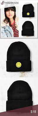 Nwt Uo Smiley Face Beanie Hat Beanie Hats Urban Outfitters Accessories Hats