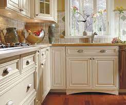 Glazed doors with many patterns and textures or stained glass add character to the room. Close Up Of Off White Cabinets In Oyster Finish With Caramel Glaze In A Traditional Kitchen Kitchen Cabinet Design Kitchen Design Gallery Kitchen Design