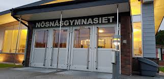 Distansundervisningen förlängs med två veckor för elever på gymnasiet. Regeringen Rekommenderar Distansundervisning Pa Gymnasiet Elever Vid Nosnasgymnasiet Far Studiedag Nyhetersto Se