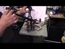 Tinker Talk Shop Press Bottle Jack Tip 2 Youtube Bottle Jacks Bottle Shop Press