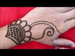 Easy Latest Arabic Mehndi Design For Hand 2020 Simple Henna Design बह त स न दर आस न अर ब क म ह द In 2020 Mehndi Art Designs Mehndi Designs Mehndi Designs For Fingers