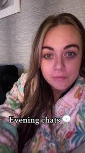 Laura Dillinger's Instagram, Twitter & Facebook