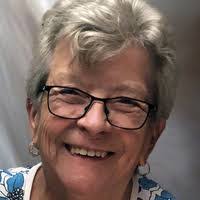 Elizabeth Janzen's Instagram, Twitter & Facebook