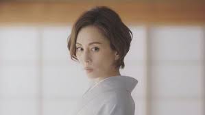 日本和装の 無料きもの着付け教室 女優 米倉涼子さんを起用した新cmが放送開始1月10日 31日まで全国でオンエア予定 zakzak 着物 髪型 ショート ボブ 着物 米倉涼子 ヘアスタイル