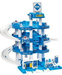 The parkhaus garage is located at 1123 sycamore street, cincinnati, oh. Spielzeug Parkhaus Vergleich Die Besten Parkgaragen Fur Kinder