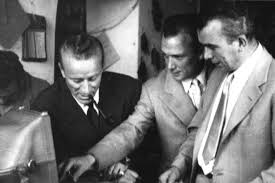 Founded by guccio gucci in 1921, the brand has always intertwined its italian heritage with modern style—to stunning effect. Guccio Gucci Fashion Elite