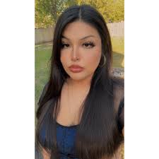 Can someone make a custom cake by June 1st?