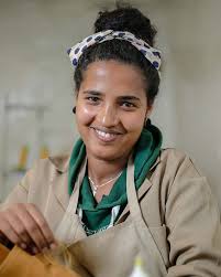 Protect your Suede Handbag with 5 Top Tips