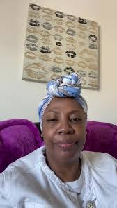 Deidre Elliott's Instagram, Twitter & Facebook