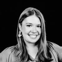 Anna Brickman's Instagram, Twitter & Facebook