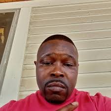 I seen my cousin Gillie wild out in the street.” Wallo267